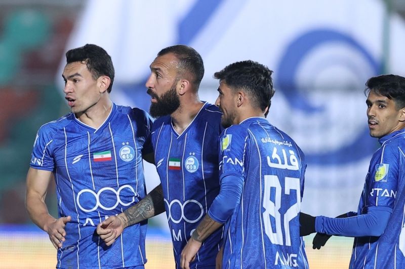 جنجال جدید در لیگ برتر؛ ترکیب استقلال شب قبل لو رفت! جنجال جدید در لیگ برتر؛ ترکیب استقلال شب قبل لو رفت!