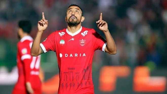رسمی؛ مهاجم پیشین پرسپولیس بازیکن جدید گلگهر رسمی؛ مهاجم پیشین پرسپولیس بازیکن جدید گلگهر