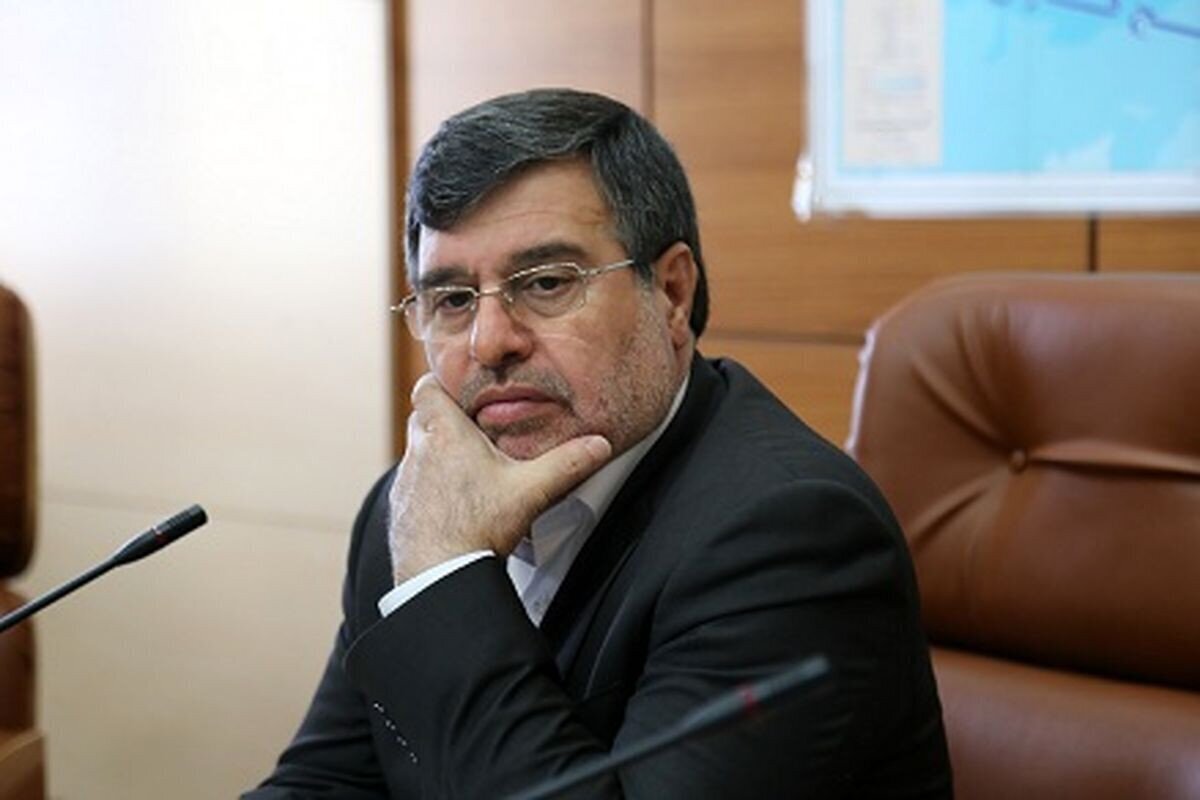نماینده مجلس: چوپانهای ما در کوههای ایلام بهتر از این وزیران مشکلات را میدانند نماینده مجلس: چوپانهای ما در کوههای ایلام بهتر از این وزیران مشکلات را میدانند
