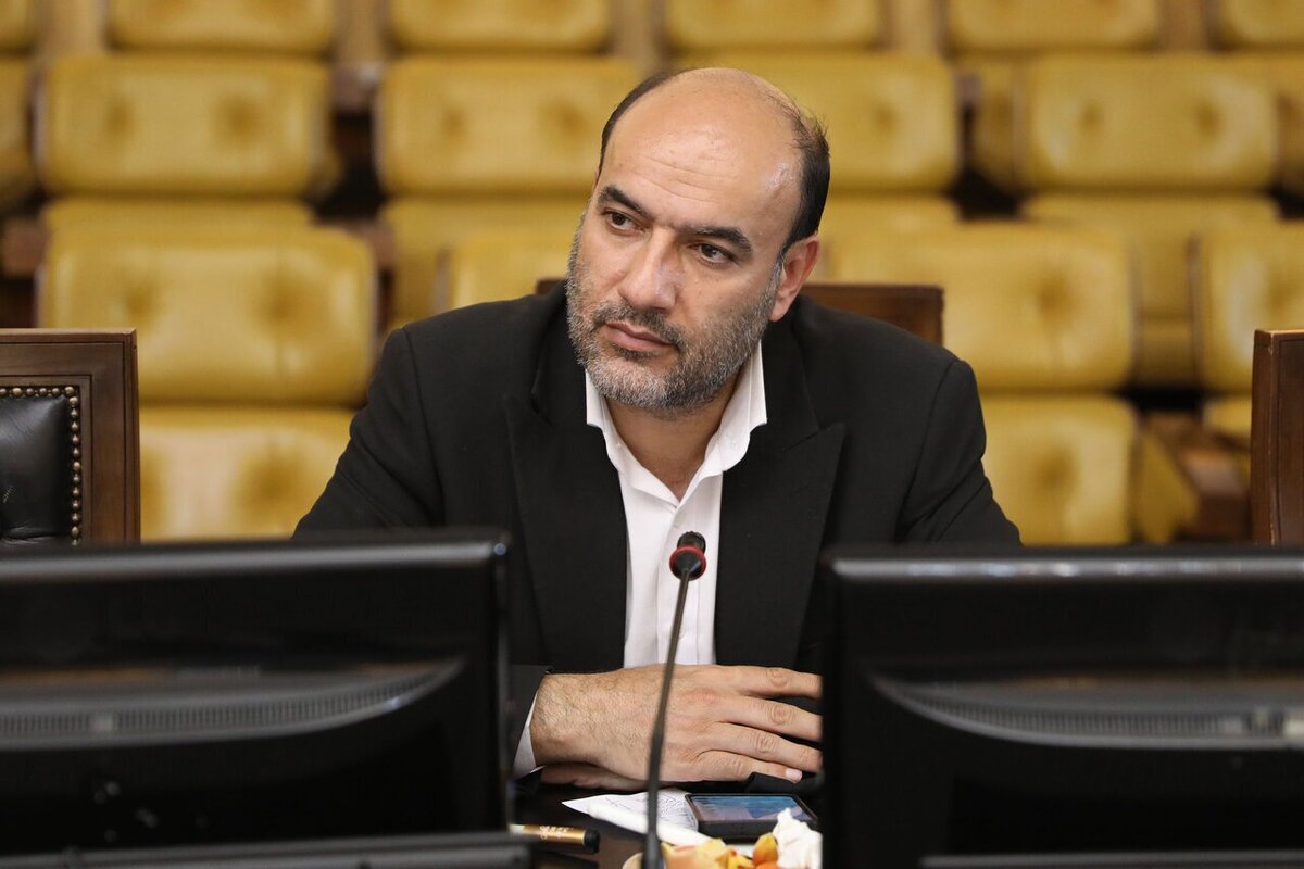 نماینده مجلس: تورم واقعی امروز ۸۰ تا ۹۰ درصد است