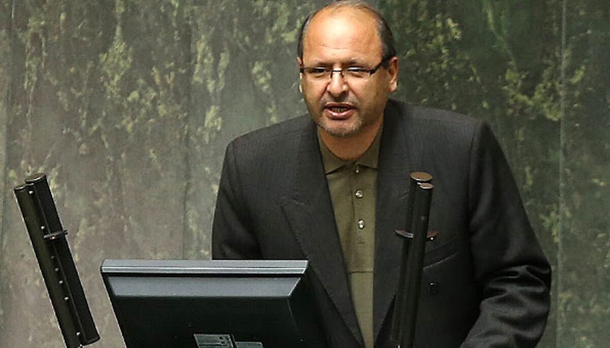 نماینده مجلس: همین که با مذاکره بتوانیم وقوع جنگ را عقب بیندازیم هم خوب است