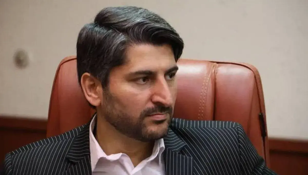 نماینده مجلس: بانک ملی ایران در خروج از بنگاهداری پیشگام است/ کاهش بنگاهداری، افزایش حمایت از تولید اقدام موثر مدیریت بانک نماینده مجلس: بانک ملی ایران در خروج از بنگاهداری پیشگام است/ کاهش بنگاهداری، افزایش حمایت از تولید اقدام موثر مدیریت بانک