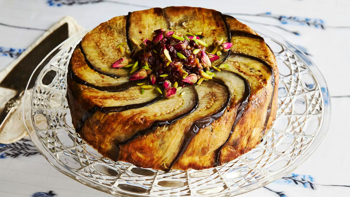 طرز تهیه ته چین مرغ و بادمجان در فر خوشمزه و طلایی